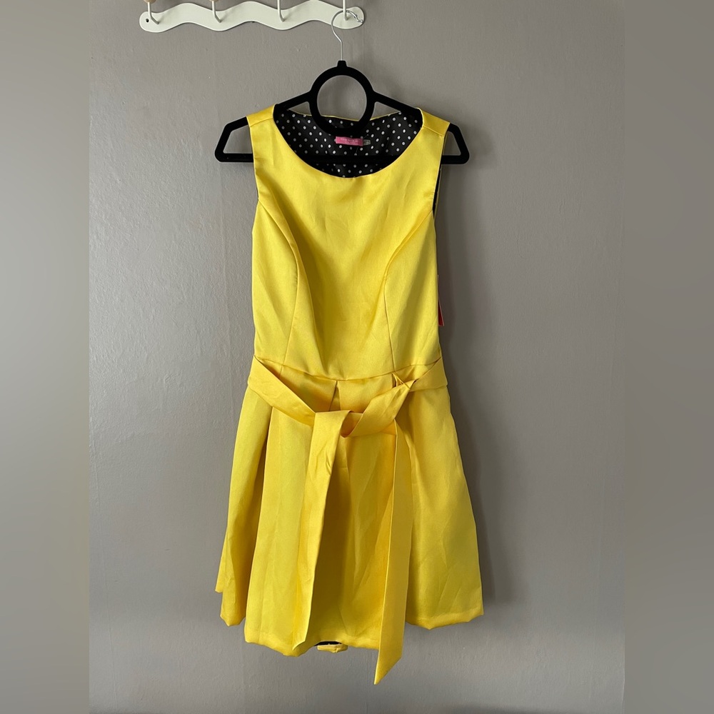 Isaac Mizrahi Yellow Sleeveless Mini Dress with Polka Dot Neckline